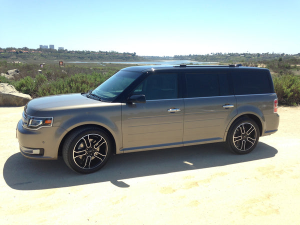 Ford Flex with Vista Roof Shark Fin Antenna
